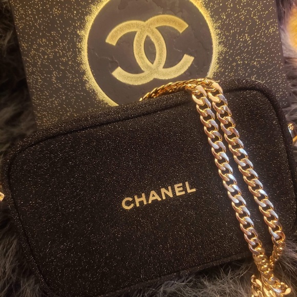 chanel makeup bag amazon